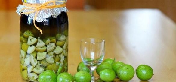 noix verte pour les parasites